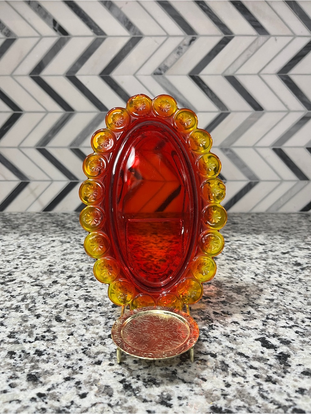 Vintage L.E Smith Glass Moon and Stars Amberina Glass Dish (UV Reactive)